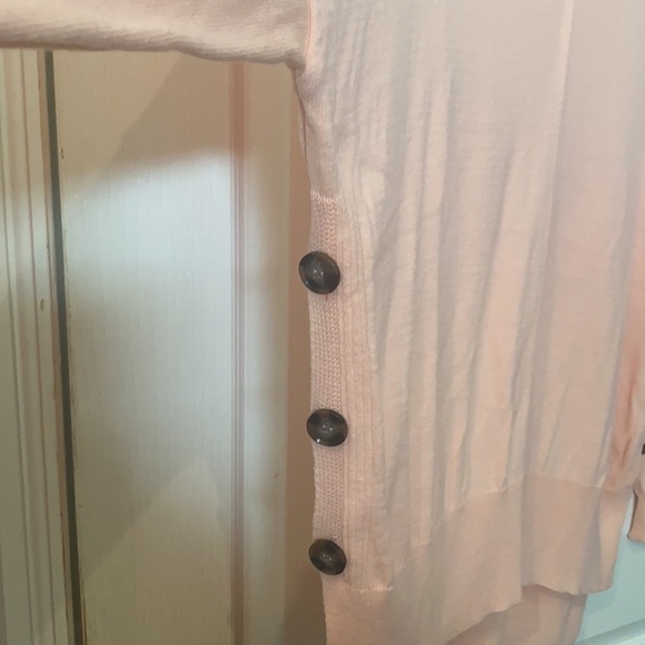 AQE Fashion v neck lightweight peach sweater with button detail - Picture 2 of 5